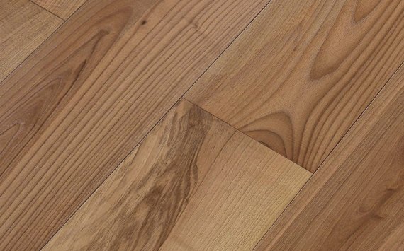 Engineered wood planks floor in European Walnut: brushed, varnished.