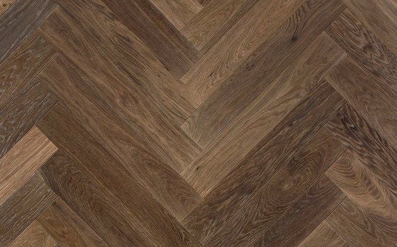 Herringbone 90° wood floor in Oak: smoked, brushed, stained, varnished.